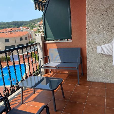 Apartamento Con Vistas Al Mar, Piscina Y Parking Lägenhet Sanxenxo Exteriör bild