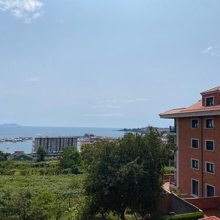 Apartamento Con Vistas Al Mar, Piscina Y Parking Lägenhet Sanxenxo Exteriör bild