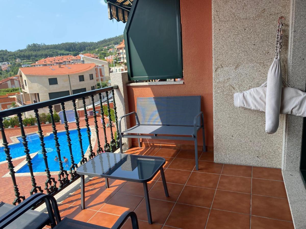 Apartamento Con Vistas Al Mar, Piscina Y Parking Lägenhet Sanxenxo Exteriör bild