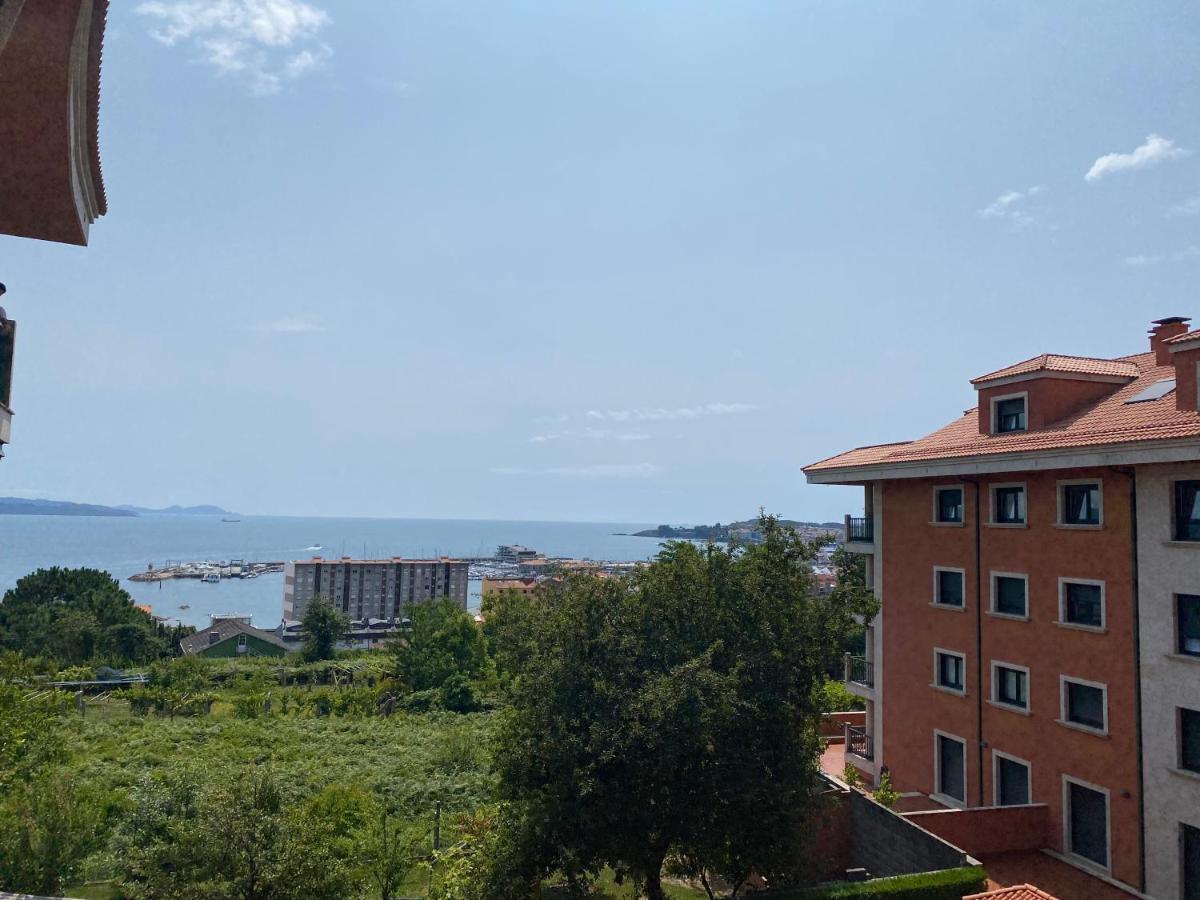 Apartamento Con Vistas Al Mar, Piscina Y Parking Lägenhet Sanxenxo Exteriör bild